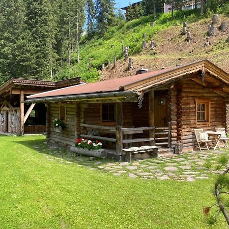 Almnest In Hochfuegen Mit Privat Spa Exterior foto