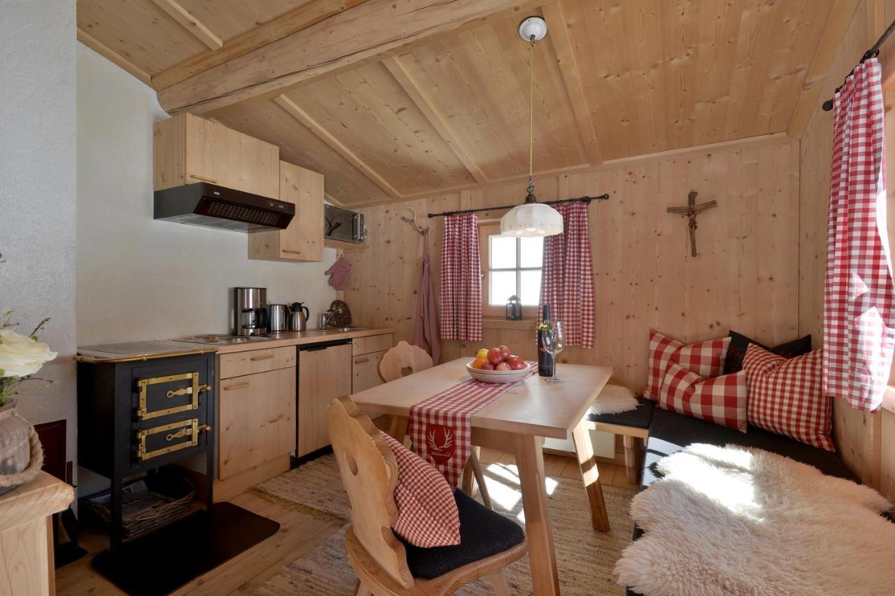 Almnest In Hochfuegen Mit Privat Spa Exterior foto