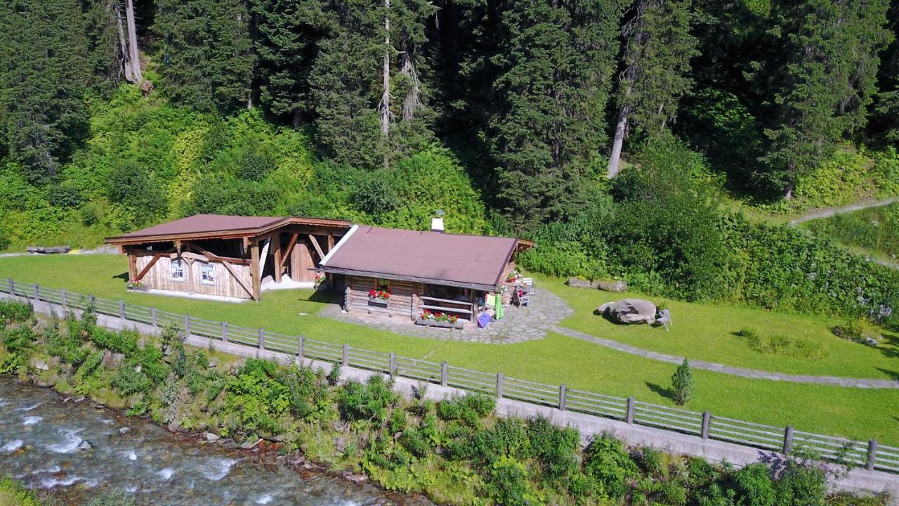 Almnest In Hochfuegen Mit Privat Spa Exterior foto